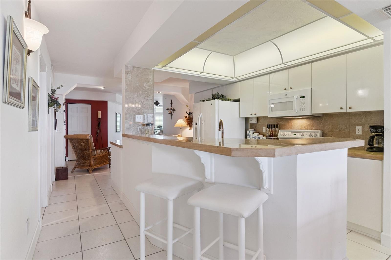 Image 13 of 46 For 4621 Atlantic Avenue 7506