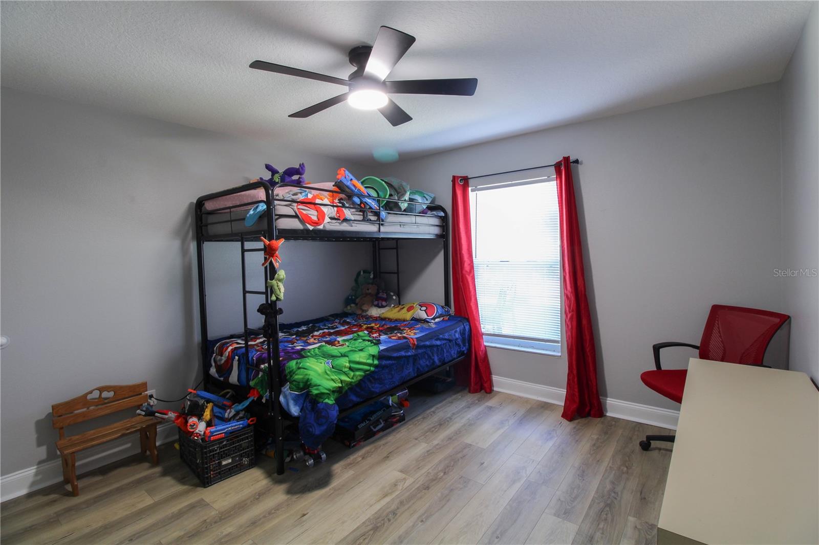 Image 6 of 25 For 10041 Crenshaw Circle