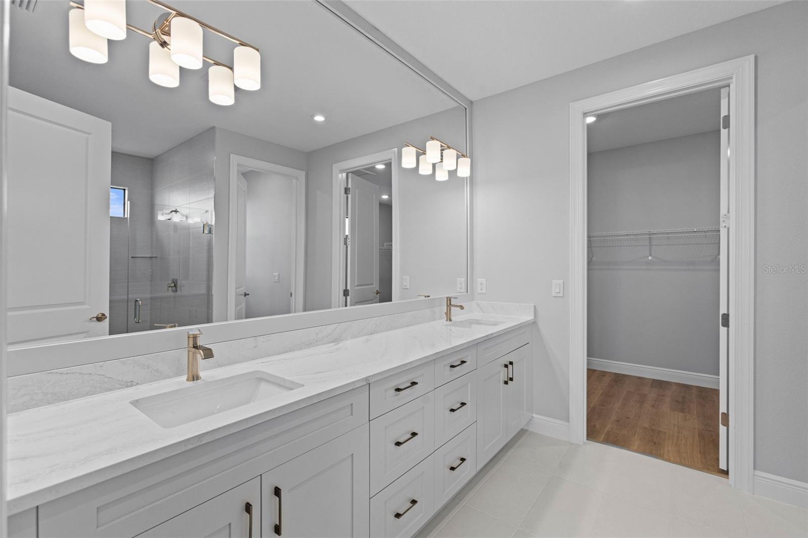 Image 11 of 35 For 14444 Woodland Preserve Trail