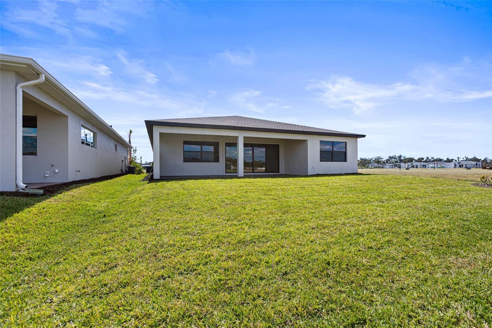 Image 24 of 35 For 14444 Woodland Preserve Trail