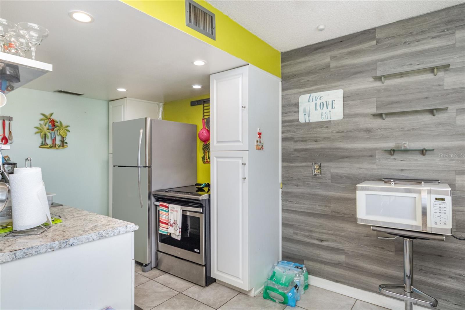 Image 9 of 30 For 1030 Plantation Drive C7