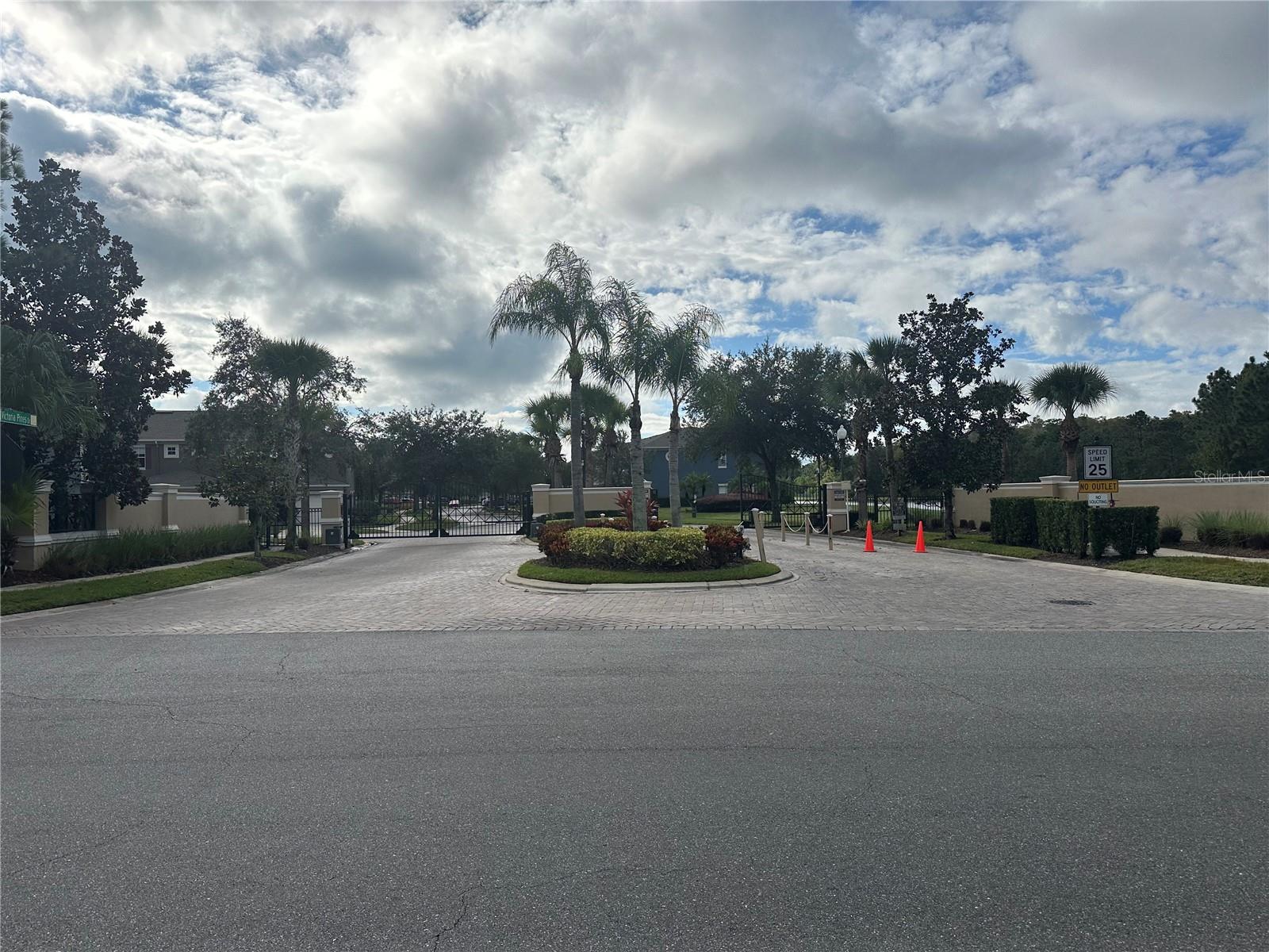 Image 12 of 12 For 3613 Wilshire Way Road