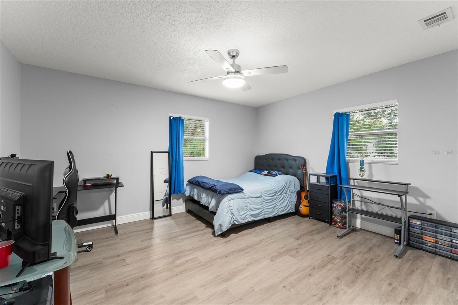 Image 14 of 36 For 1518 Daroca Drive