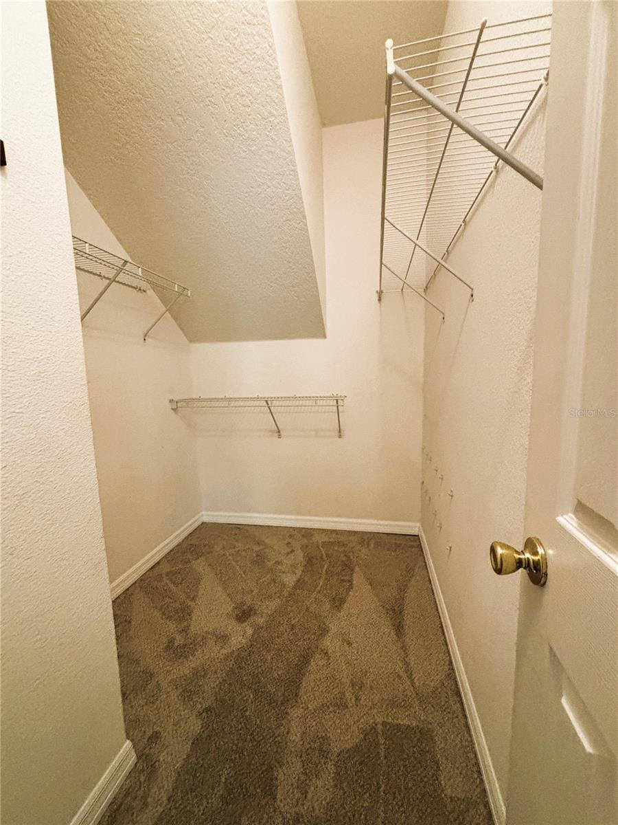 Image 11 of 33 For 16183 Old Ash Loop