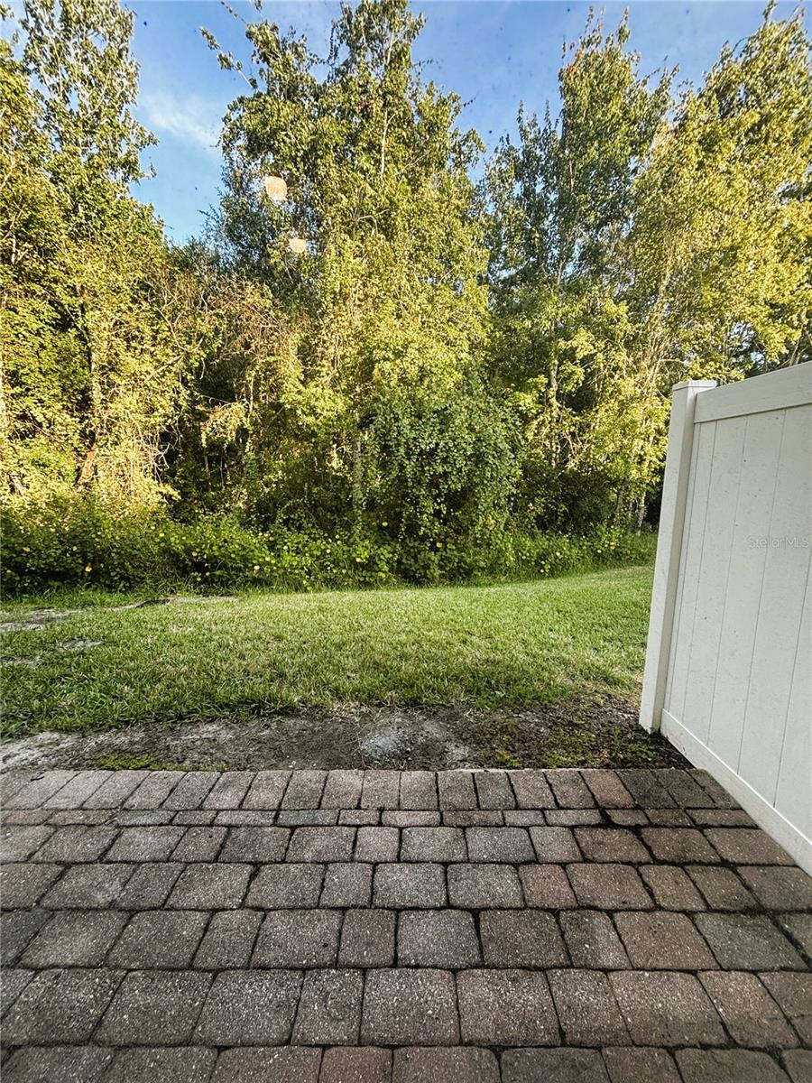 Image 24 of 33 For 16183 Old Ash Loop