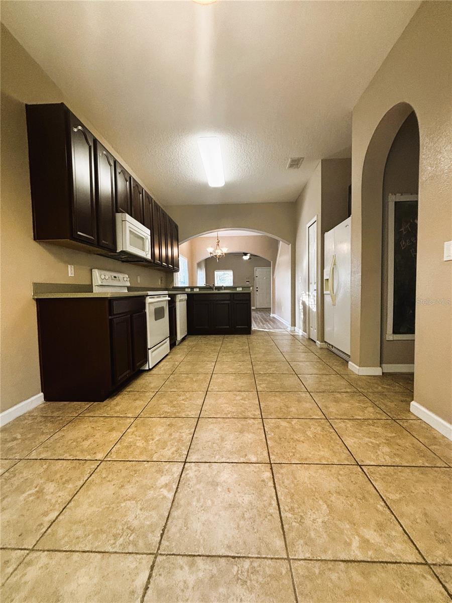 Image 5 of 33 For 16183 Old Ash Loop