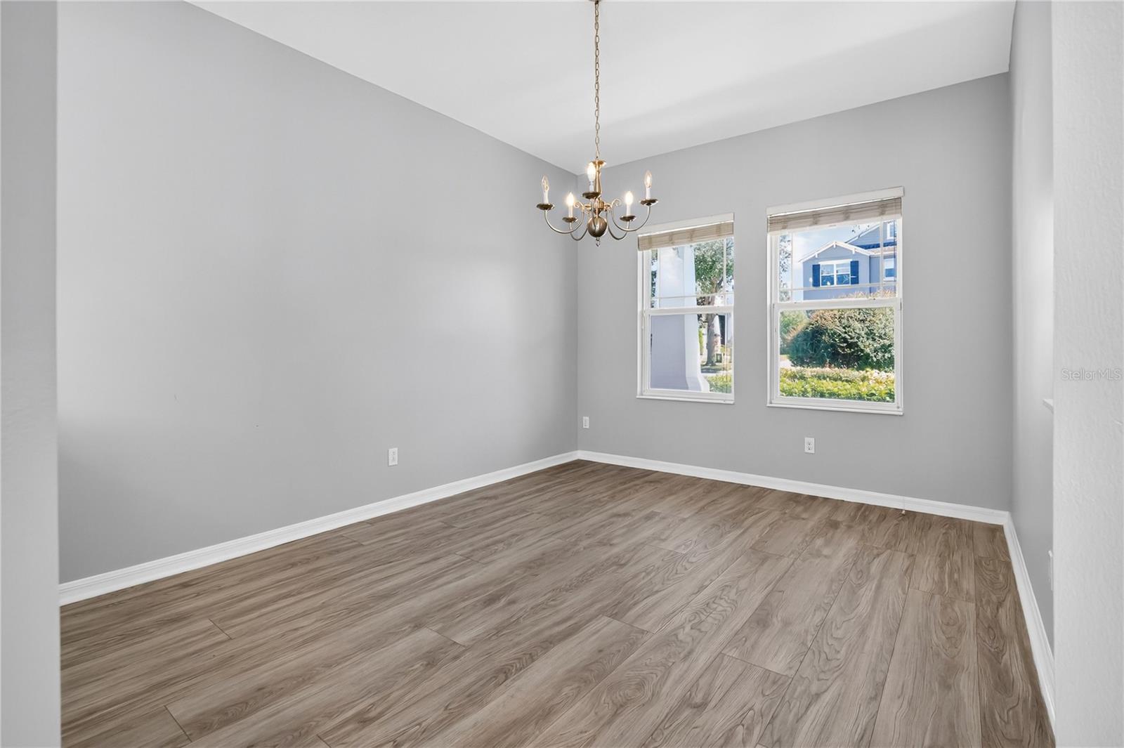 Image 4 of 38 For 15898 Citrus Grove Loop