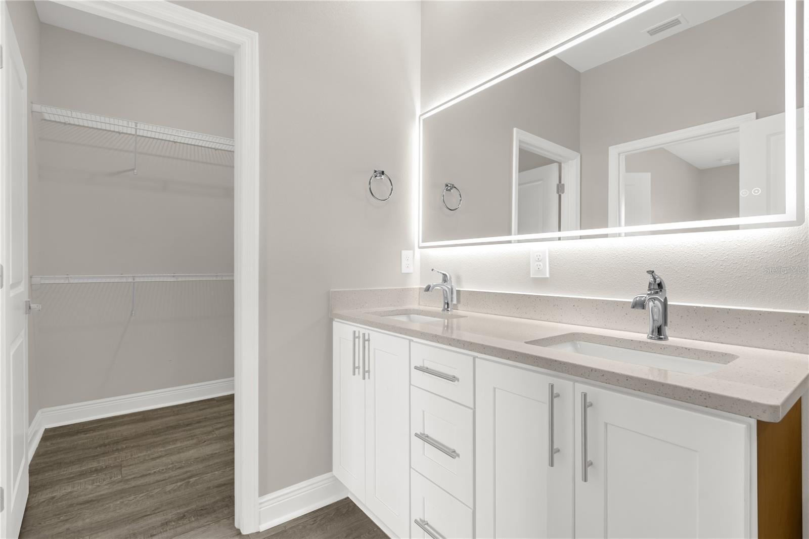 Image 16 of 29 For 108 Academy Avenue