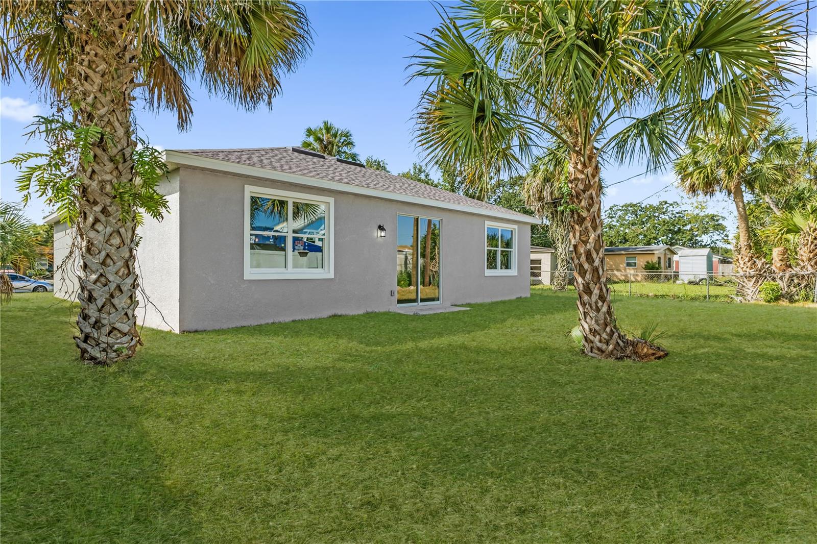 Image 5 of 29 For 108 Academy Avenue