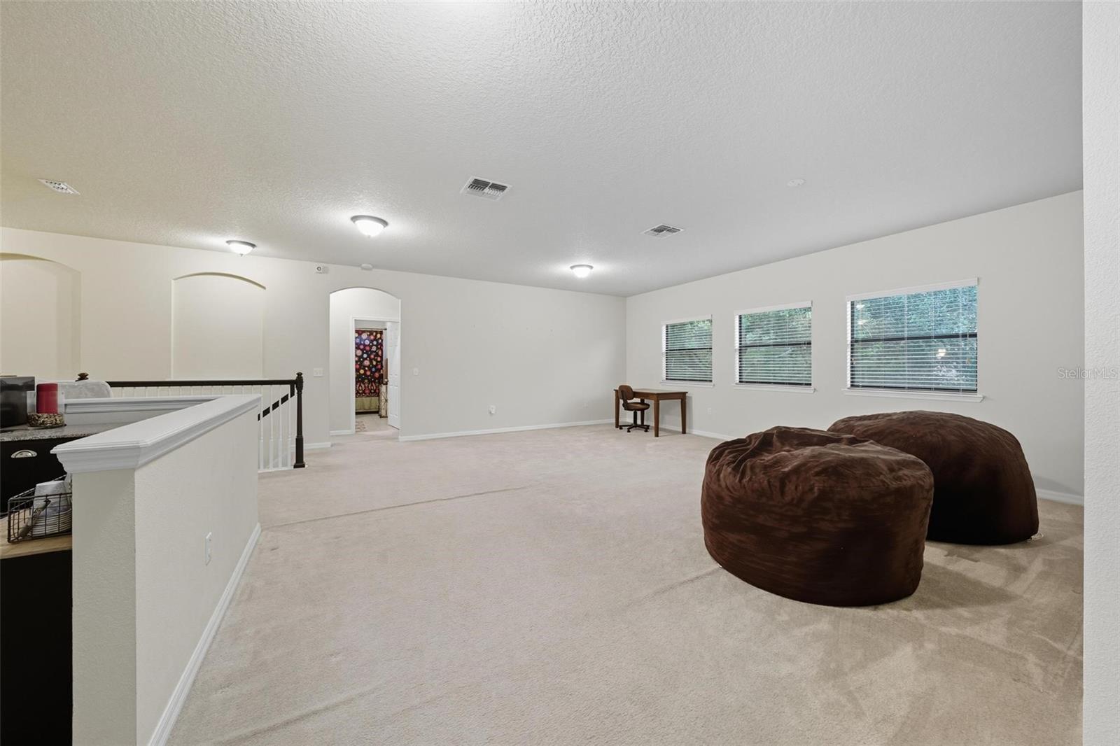 Image 37 of 70 For 3046 Falconhill Drive