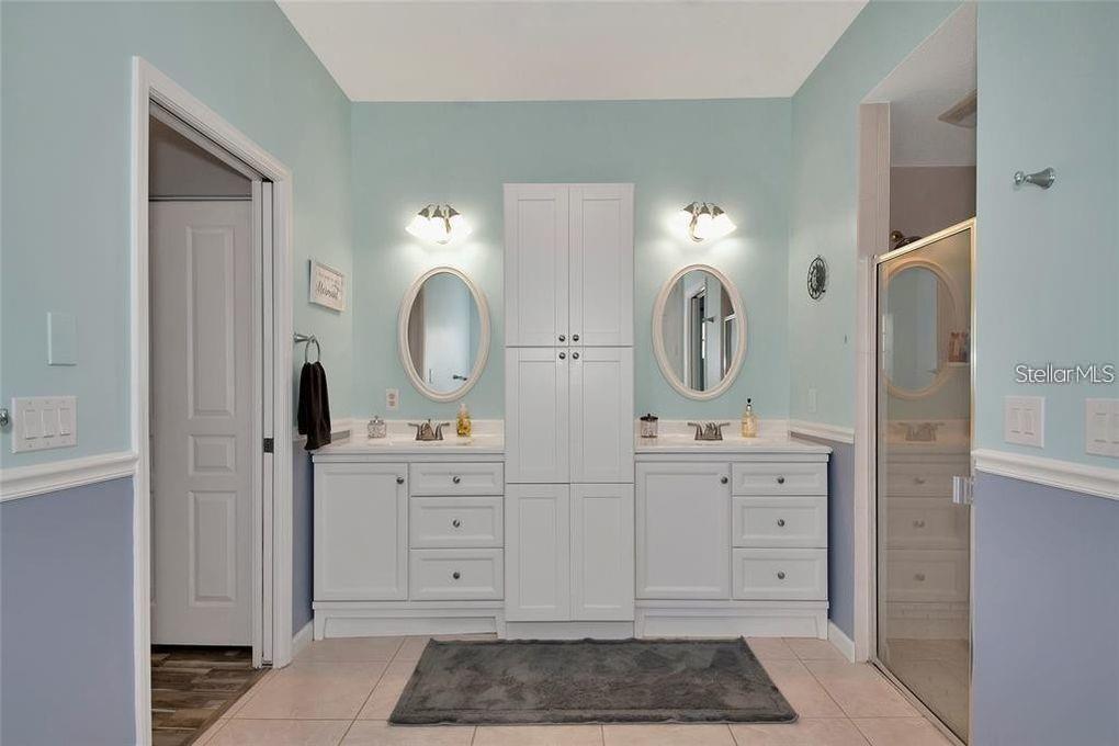 Image 15 of 23 For 2008 Proude Street