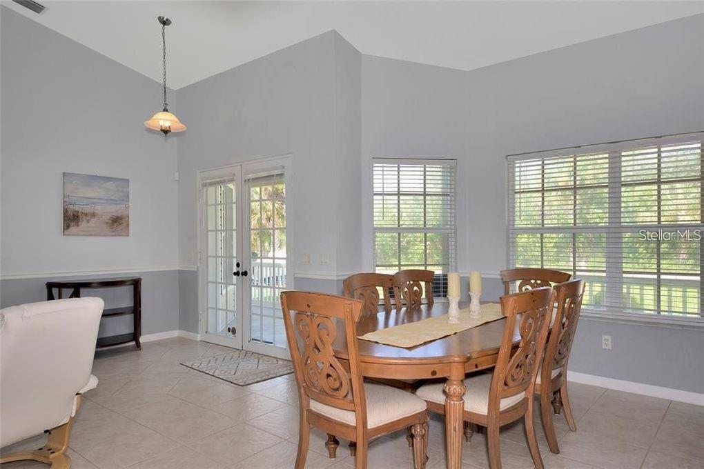 Image 3 of 23 For 2008 Proude Street