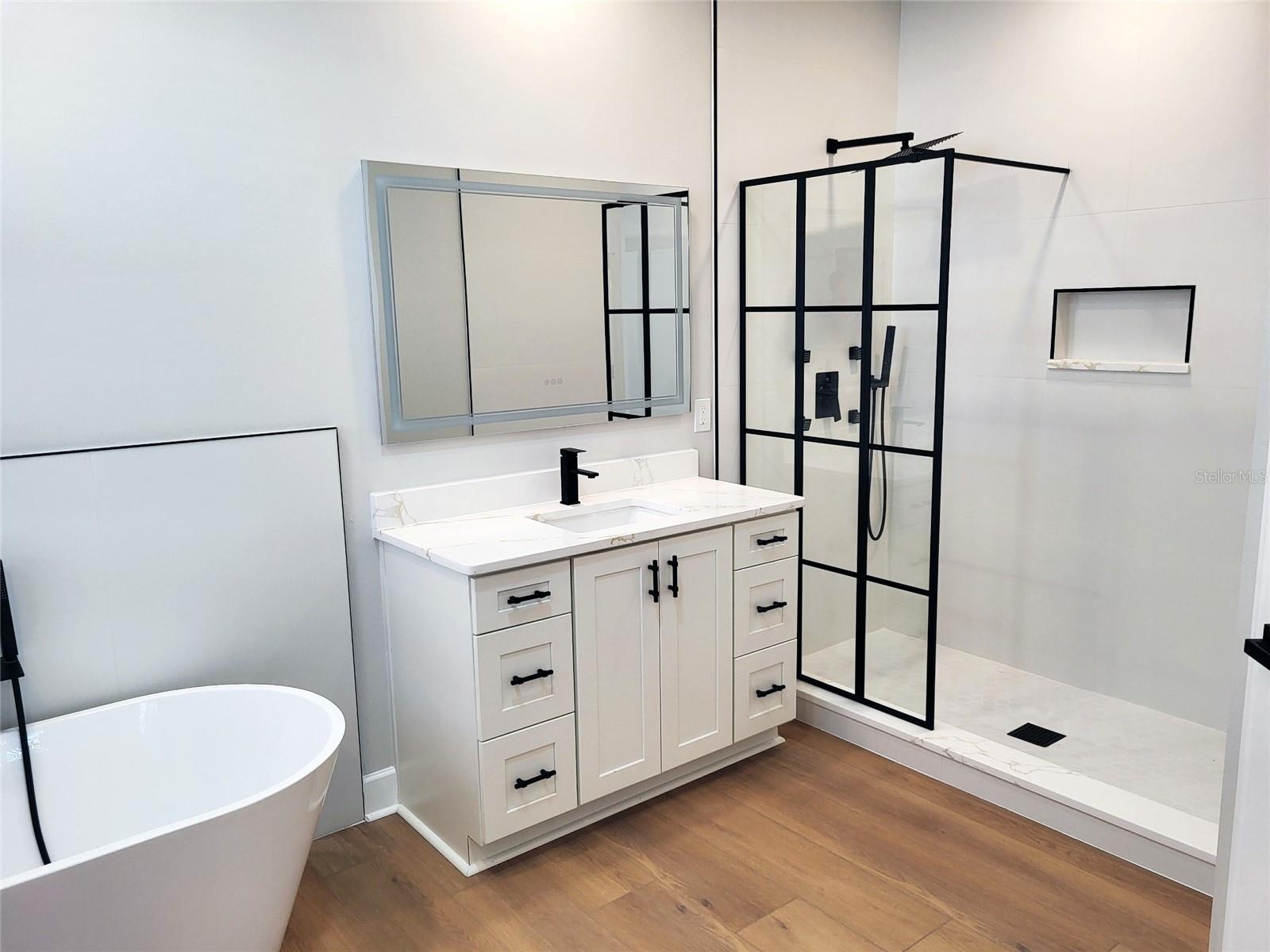 Image 8 of 24 For 889 Rock Creek Street