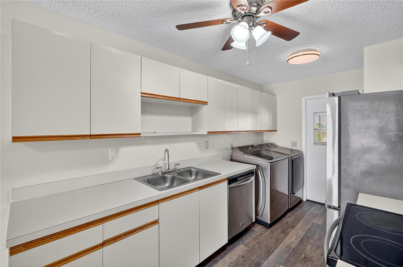 Image 10 of 29 For 112 Winter Ridge Boulevard