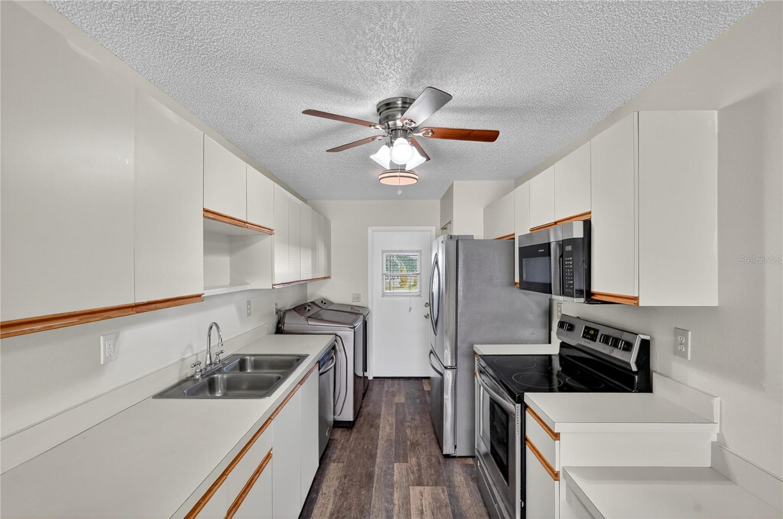 Image 9 of 29 For 112 Winter Ridge Boulevard