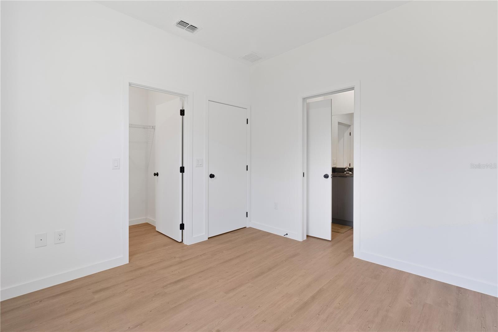 Image 11 of 49 For 3261 Tranquil Trail