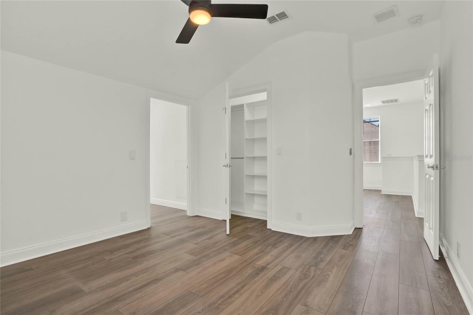 Image 18 of 31 For 8418 Bowden Way