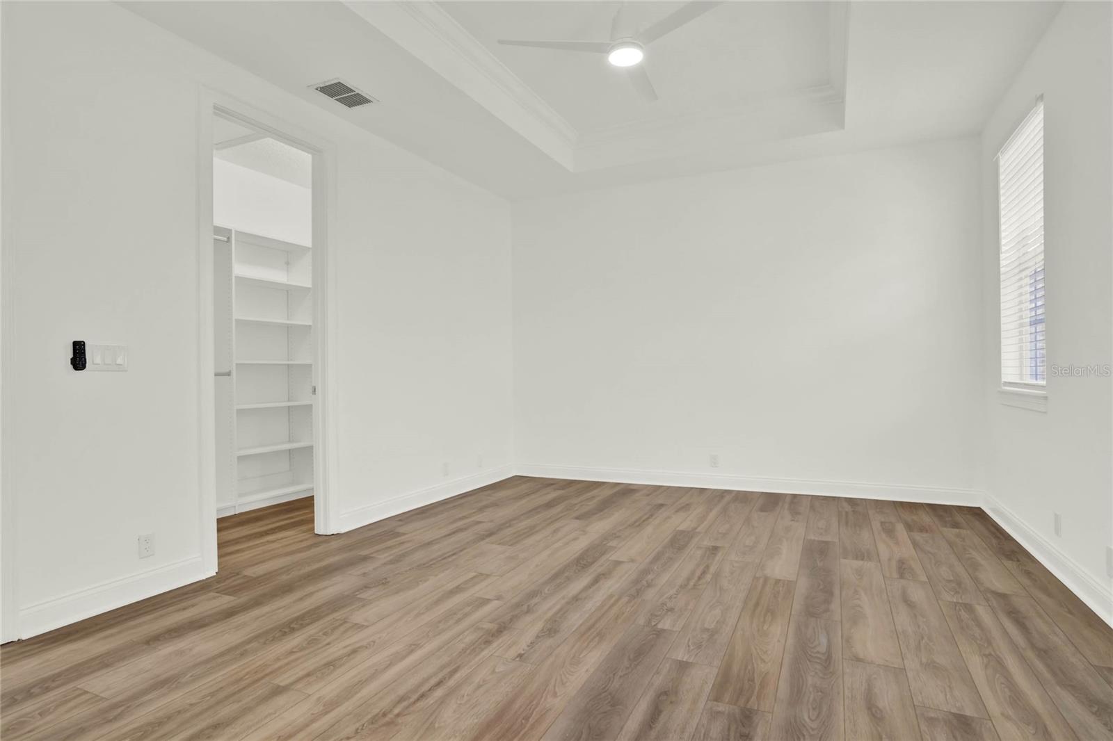 Image 22 of 31 For 8418 Bowden Way