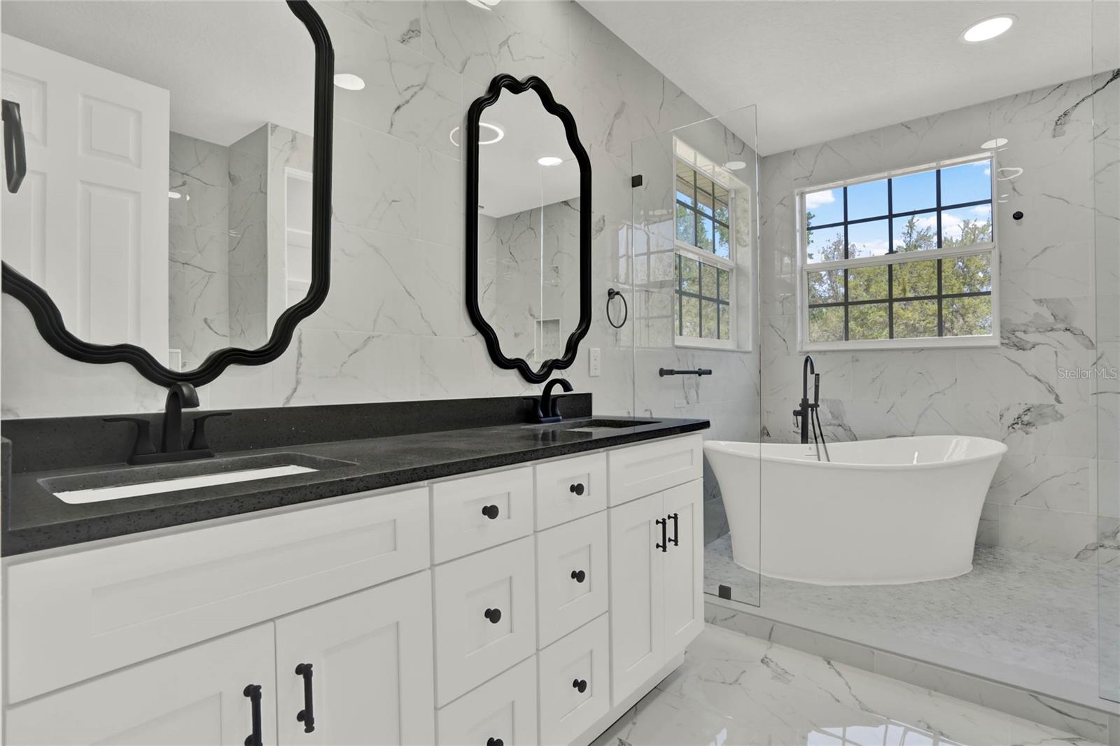 Image 23 of 31 For 8418 Bowden Way