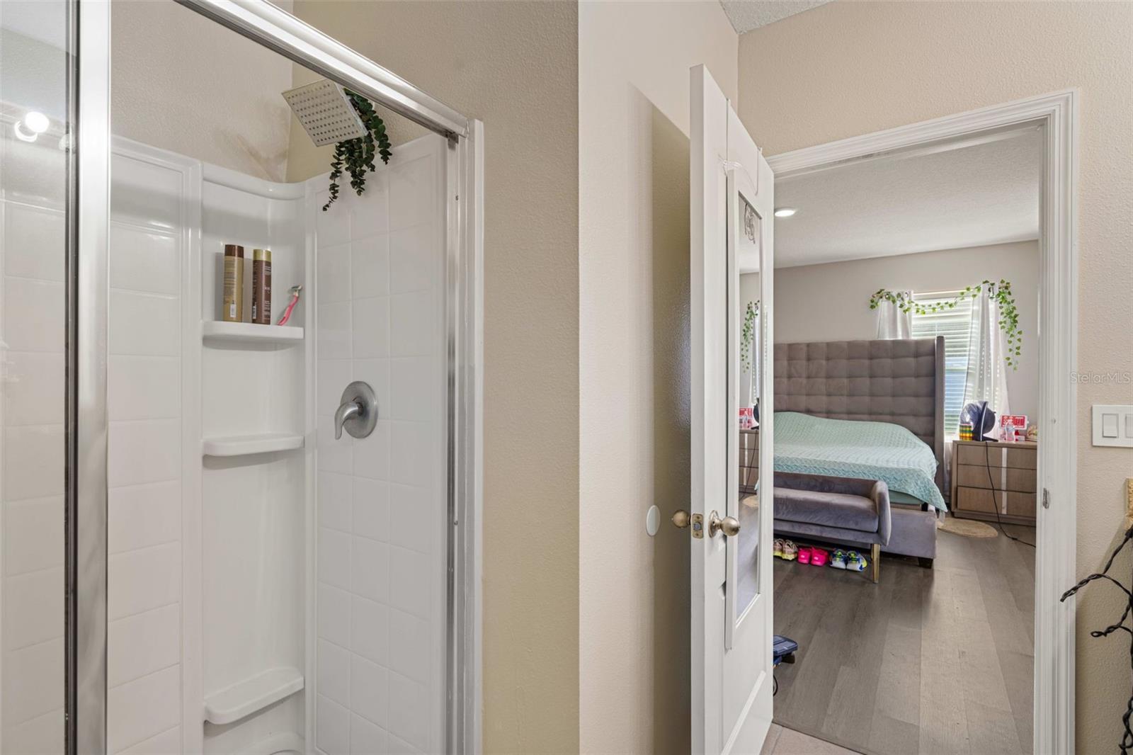 Image 21 of 31 For 619 Astor Drive