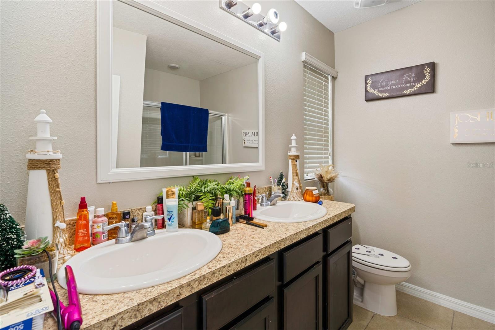 Image 22 of 31 For 619 Astor Drive