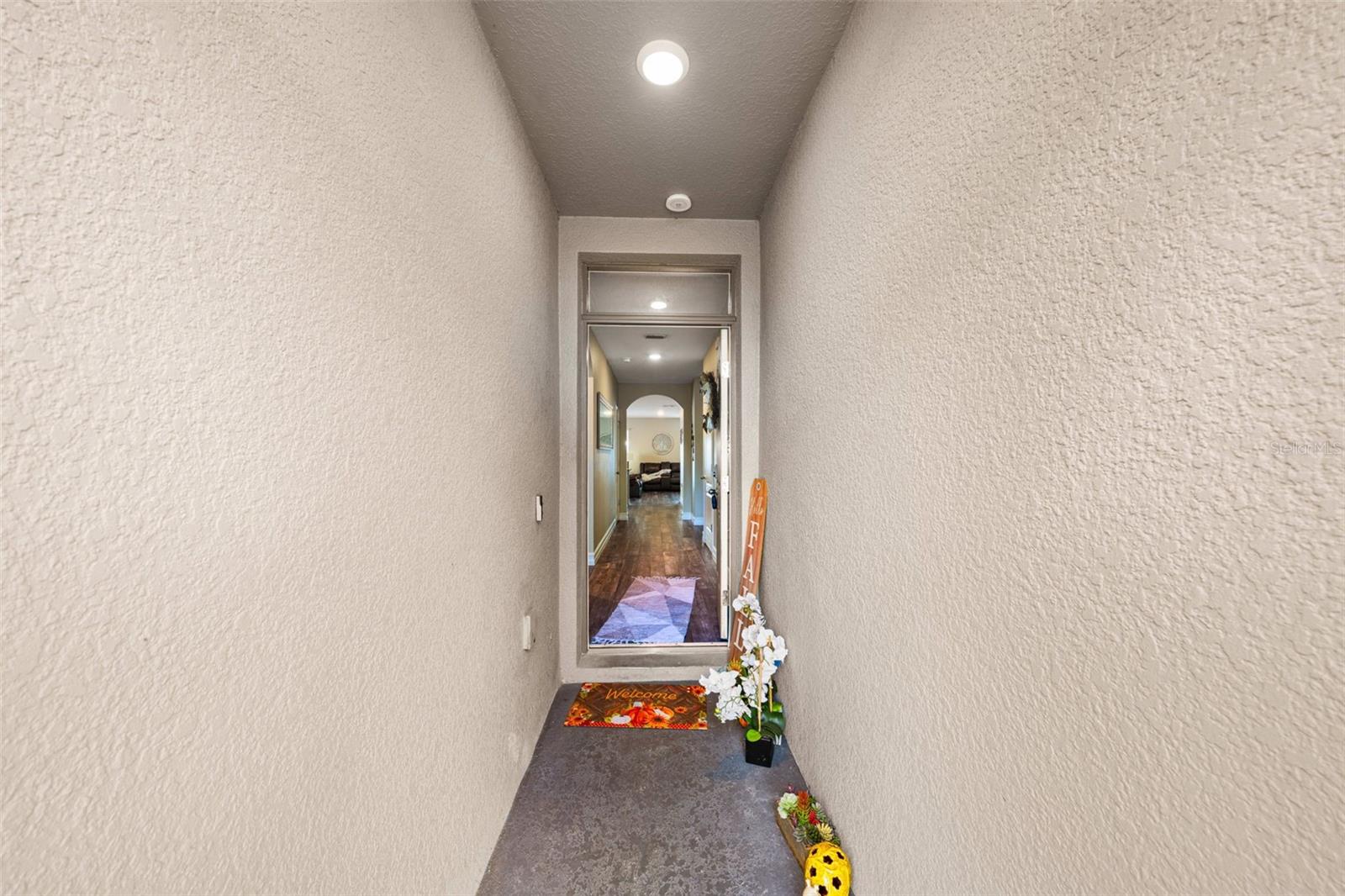 Image 6 of 31 For 619 Astor Drive