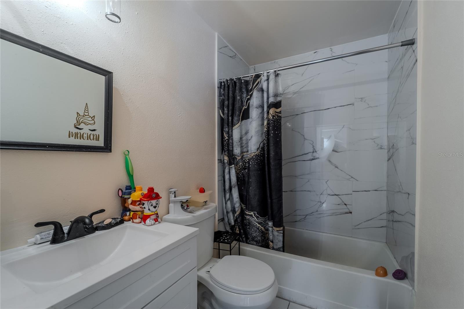 Image 44 of 51 For 5044 College Drive