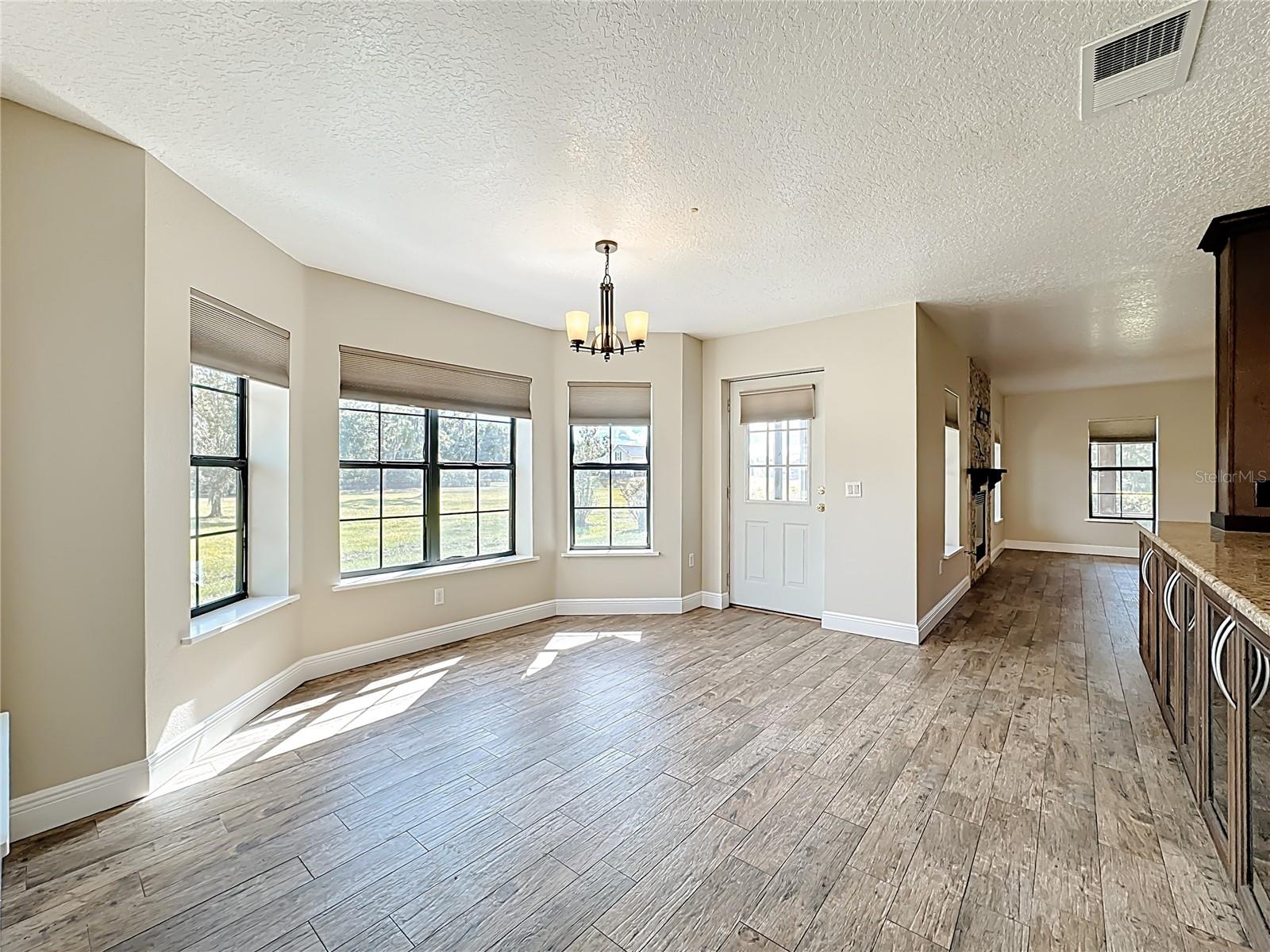 Image 25 of 74 For 3147 Rambler Avenue