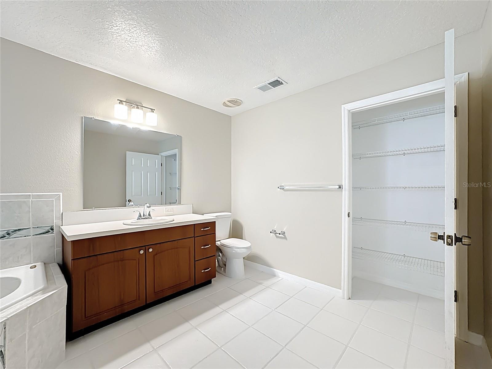 Image 33 of 74 For 3147 Rambler Avenue