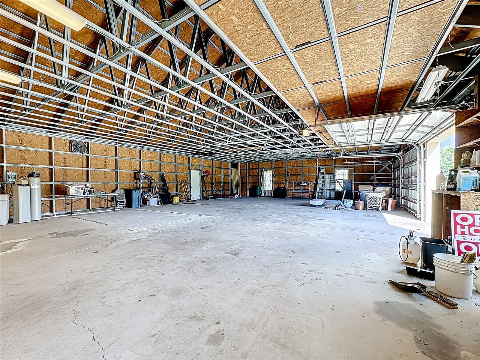 Image 55 of 74 For 3147 Rambler Avenue