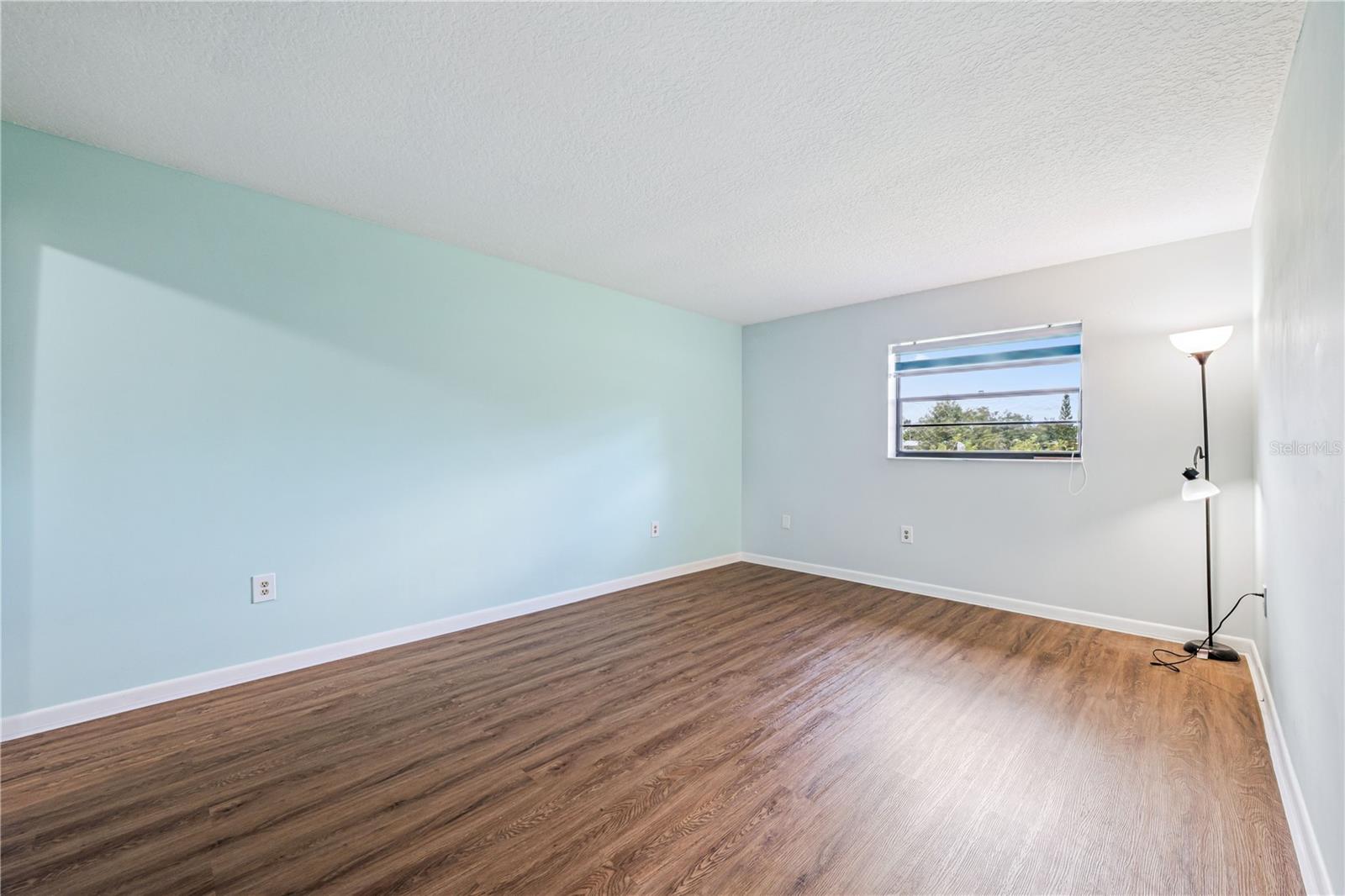 Image 18 of 36 For 3380 Blossom Street