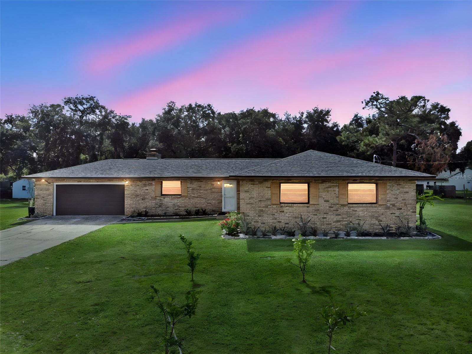 Image 3 of 36 For 3380 Blossom Street