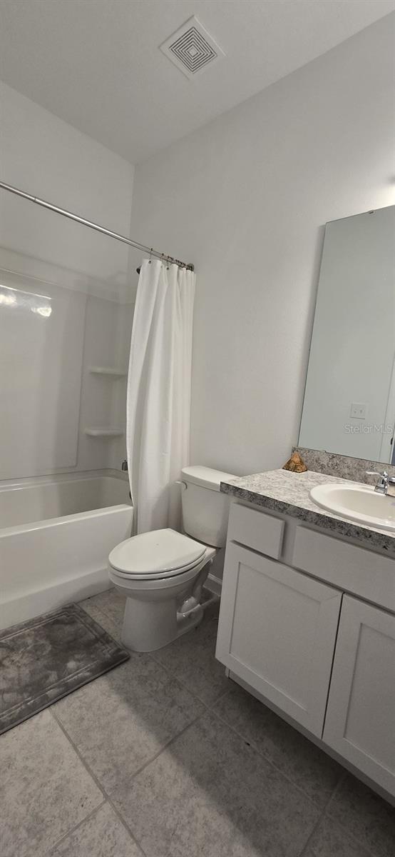 Image 23 of 30 For 452 Hennepin Loop