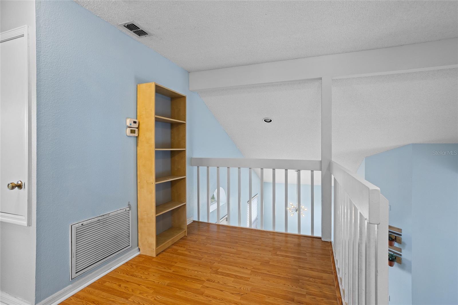 Image 16 of 26 For 2932 Paddington Way