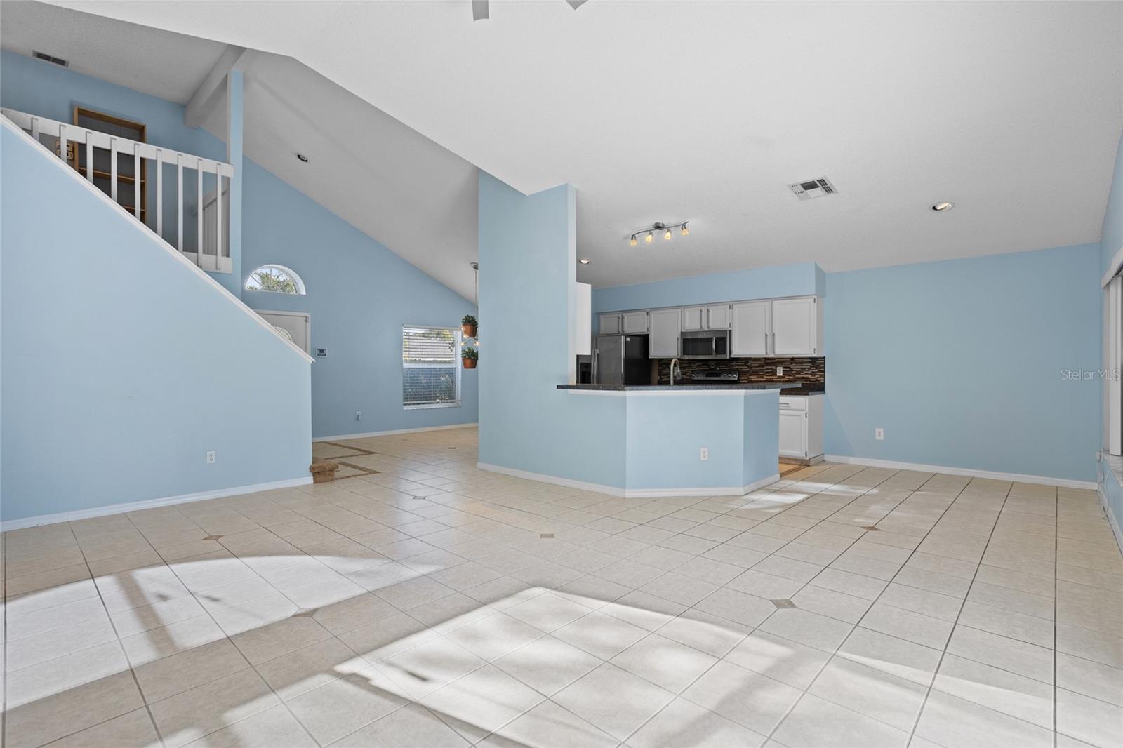 Image 6 of 26 For 2932 Paddington Way