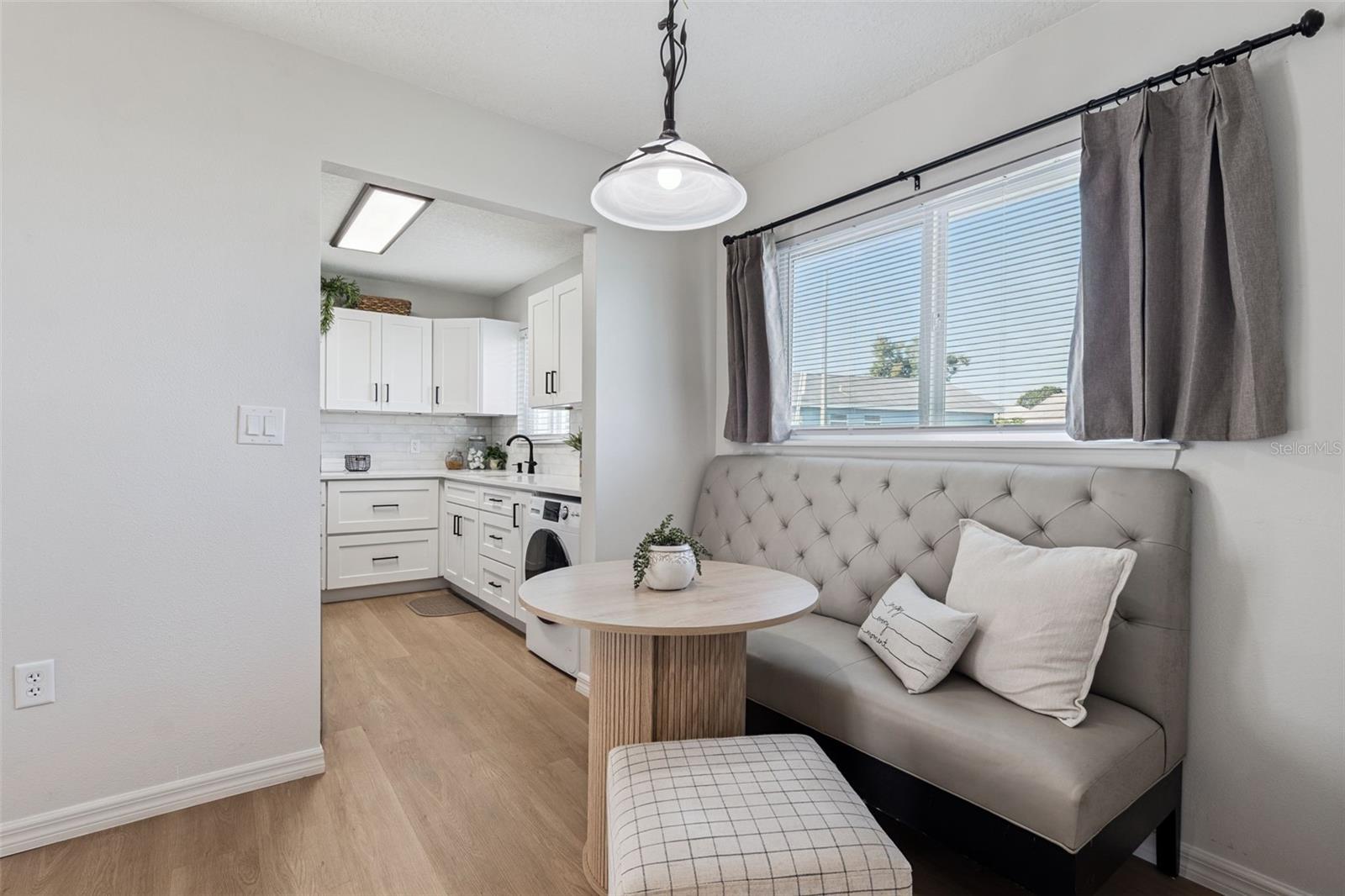 Image 15 of 30 For 418 San Gabriel Street 418