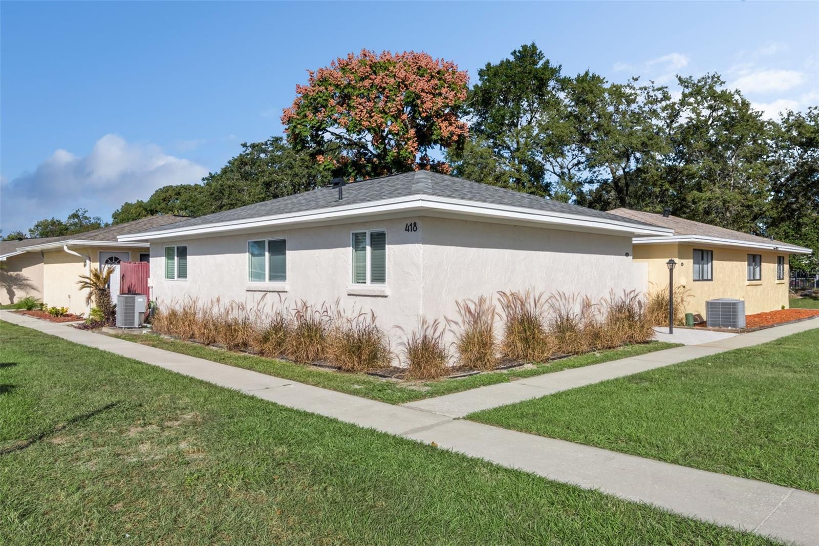 Image 2 of 30 For 418 San Gabriel Street 418