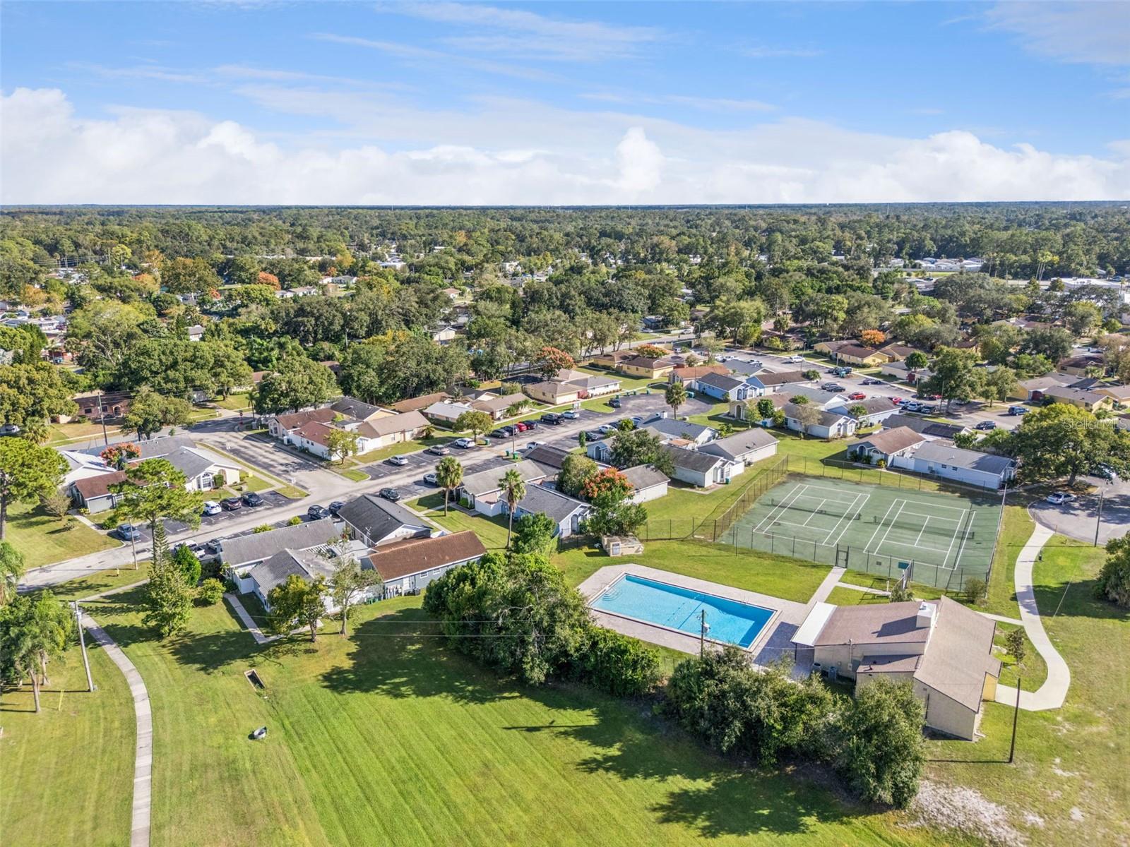 Image 6 of 30 For 418 San Gabriel Street 418