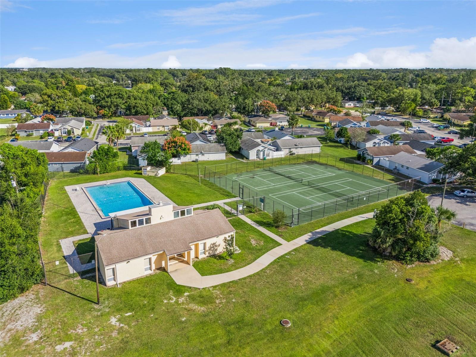 Image 9 of 30 For 418 San Gabriel Street 418