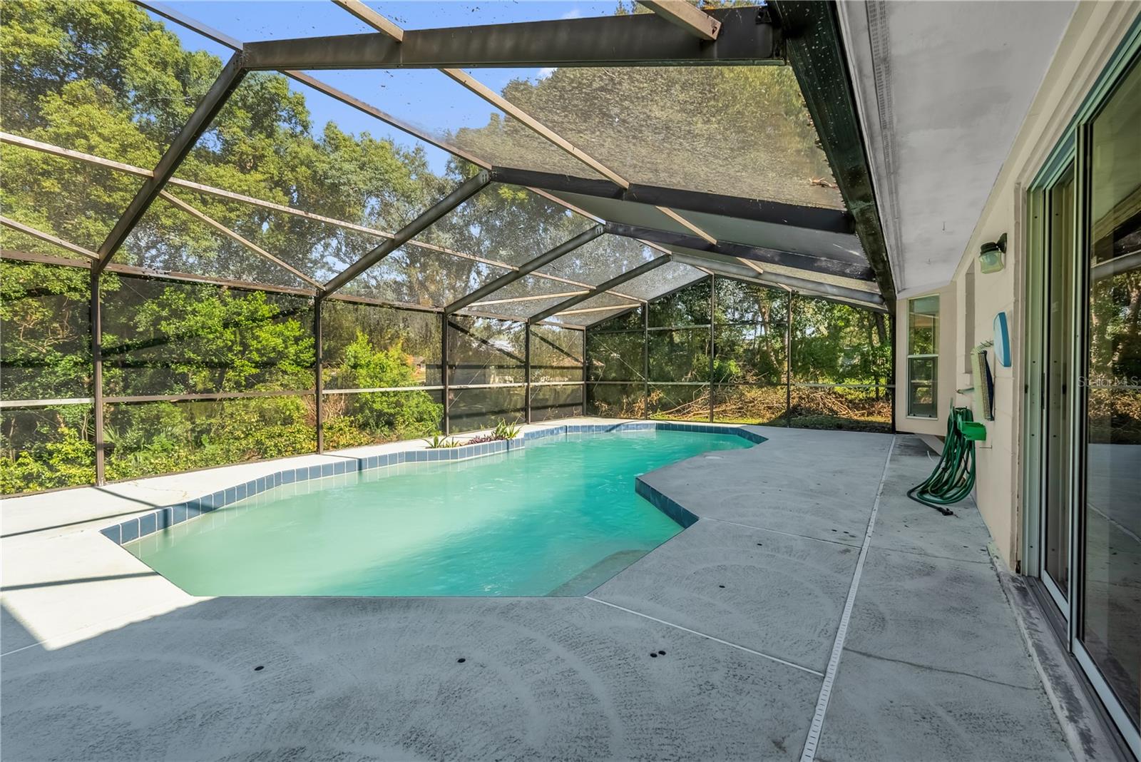 Image 21 of 27 For 5237 Macadamia Court