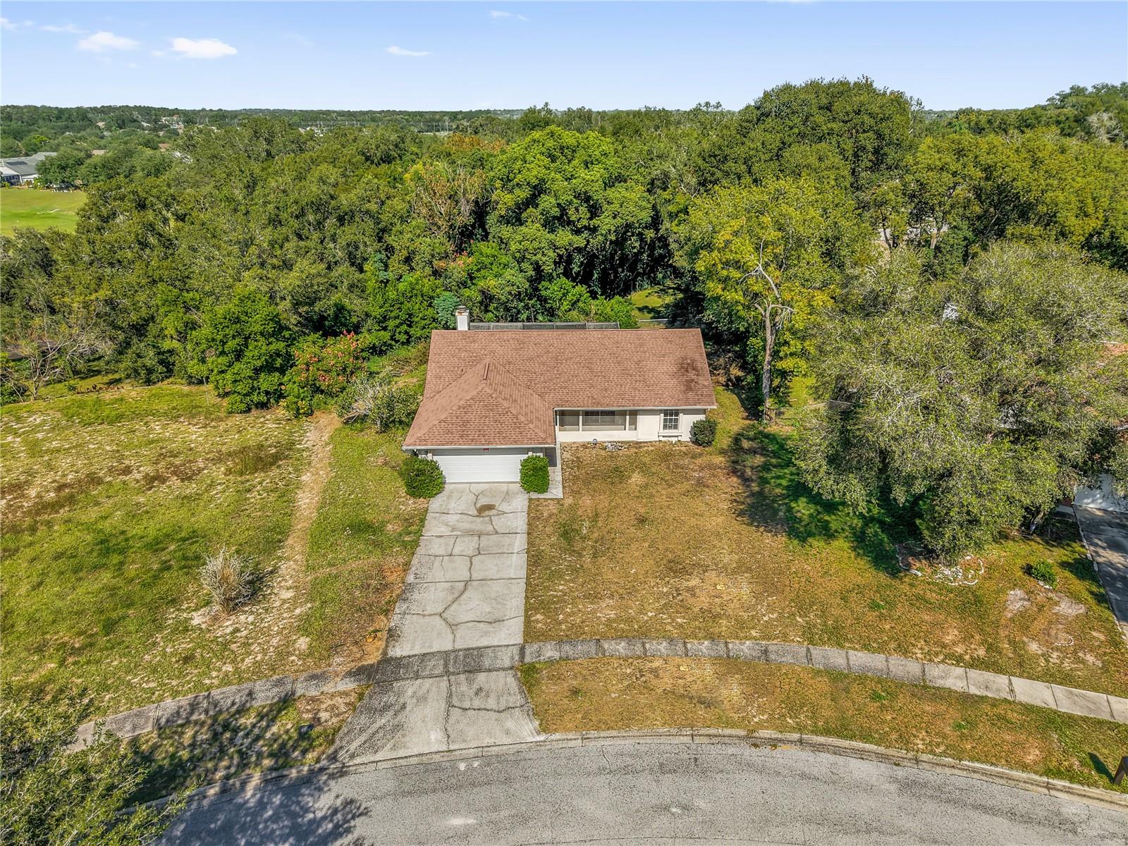 Image 24 of 27 For 5237 Macadamia Court