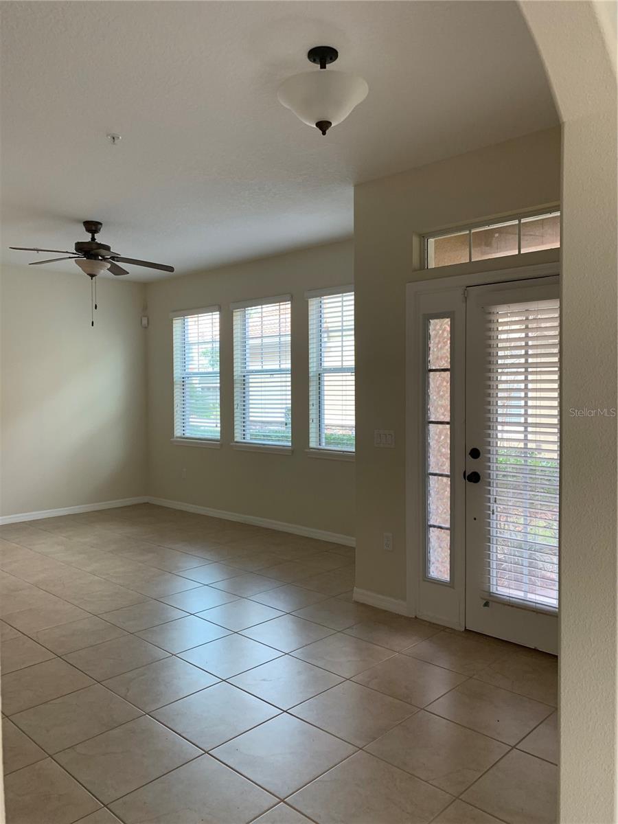 Image 4 of 16 For 4849 Matteo Trail