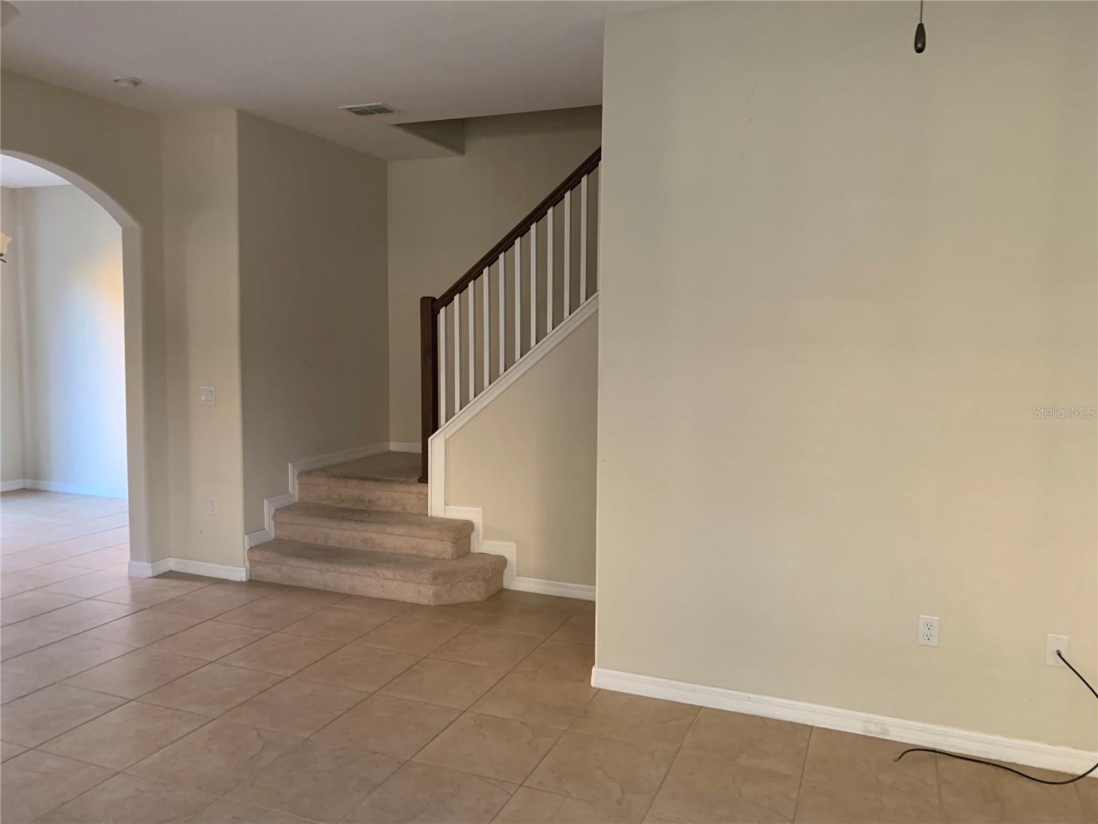 Image 5 of 16 For 4849 Matteo Trail