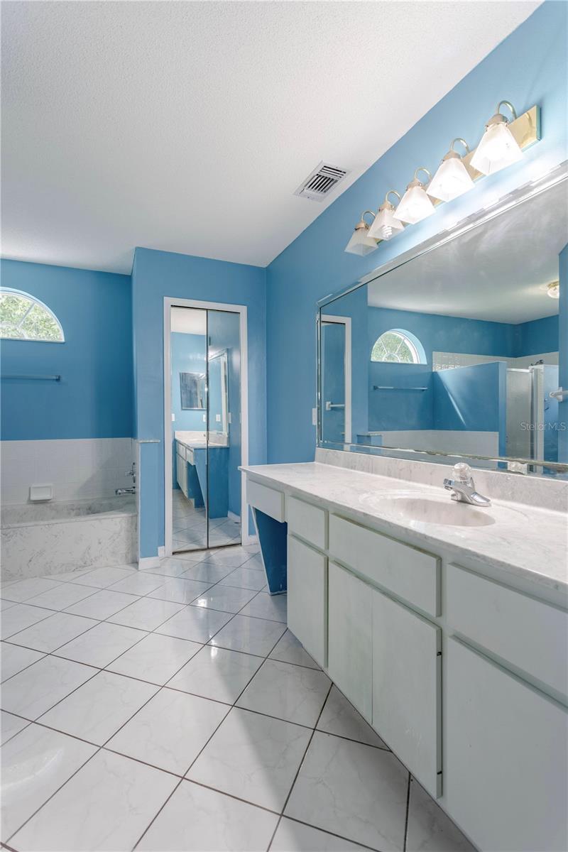 Image 22 of 45 For 306 Waterway Avenue Nw