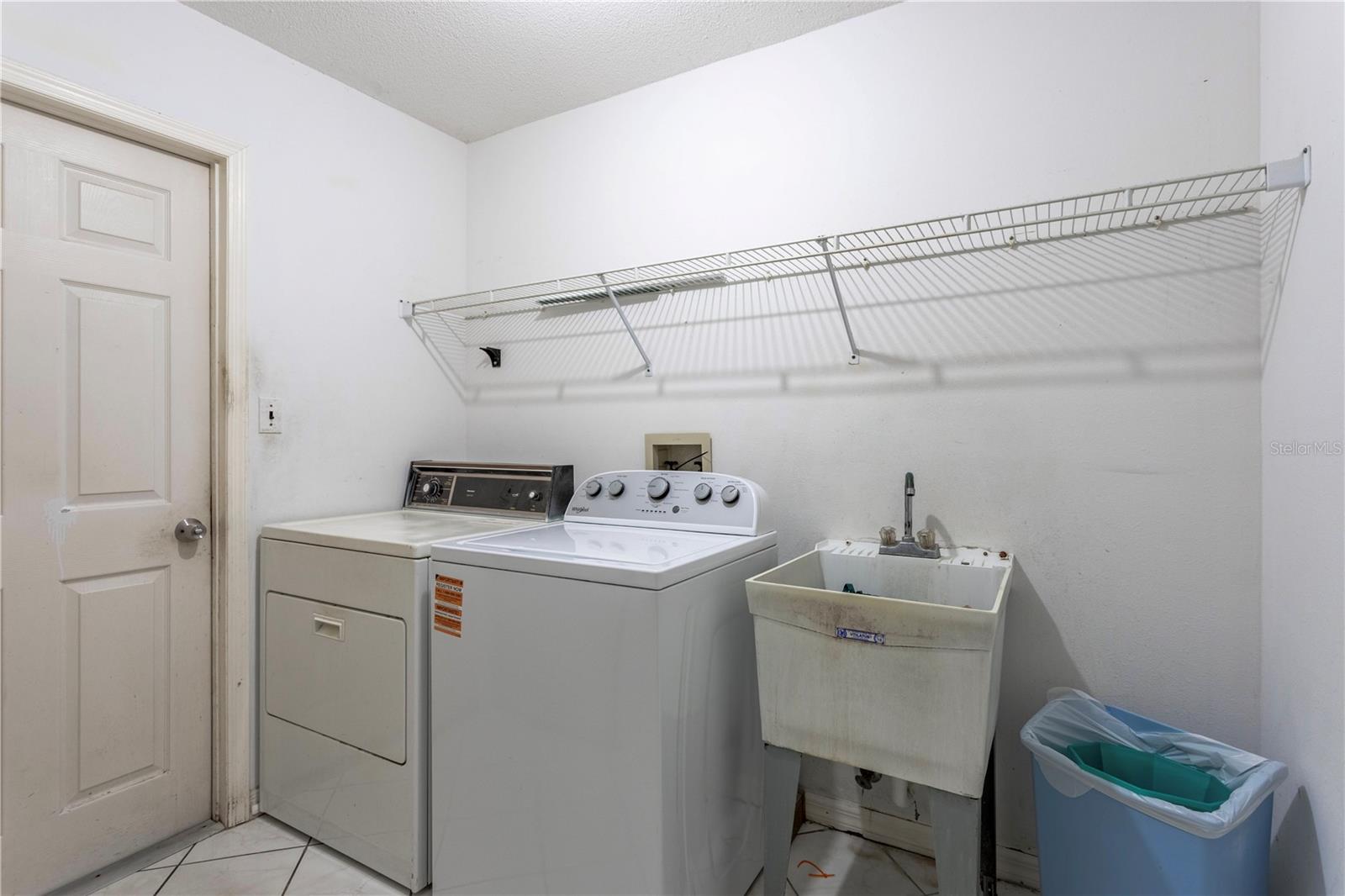 Image 34 of 45 For 306 Waterway Avenue Nw