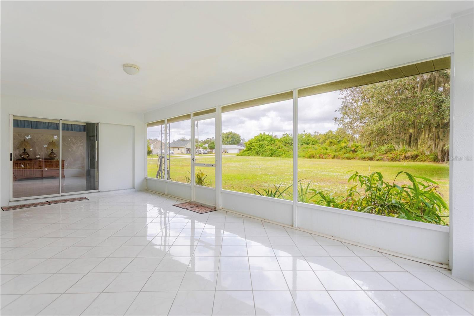 Image 36 of 45 For 306 Waterway Avenue Nw