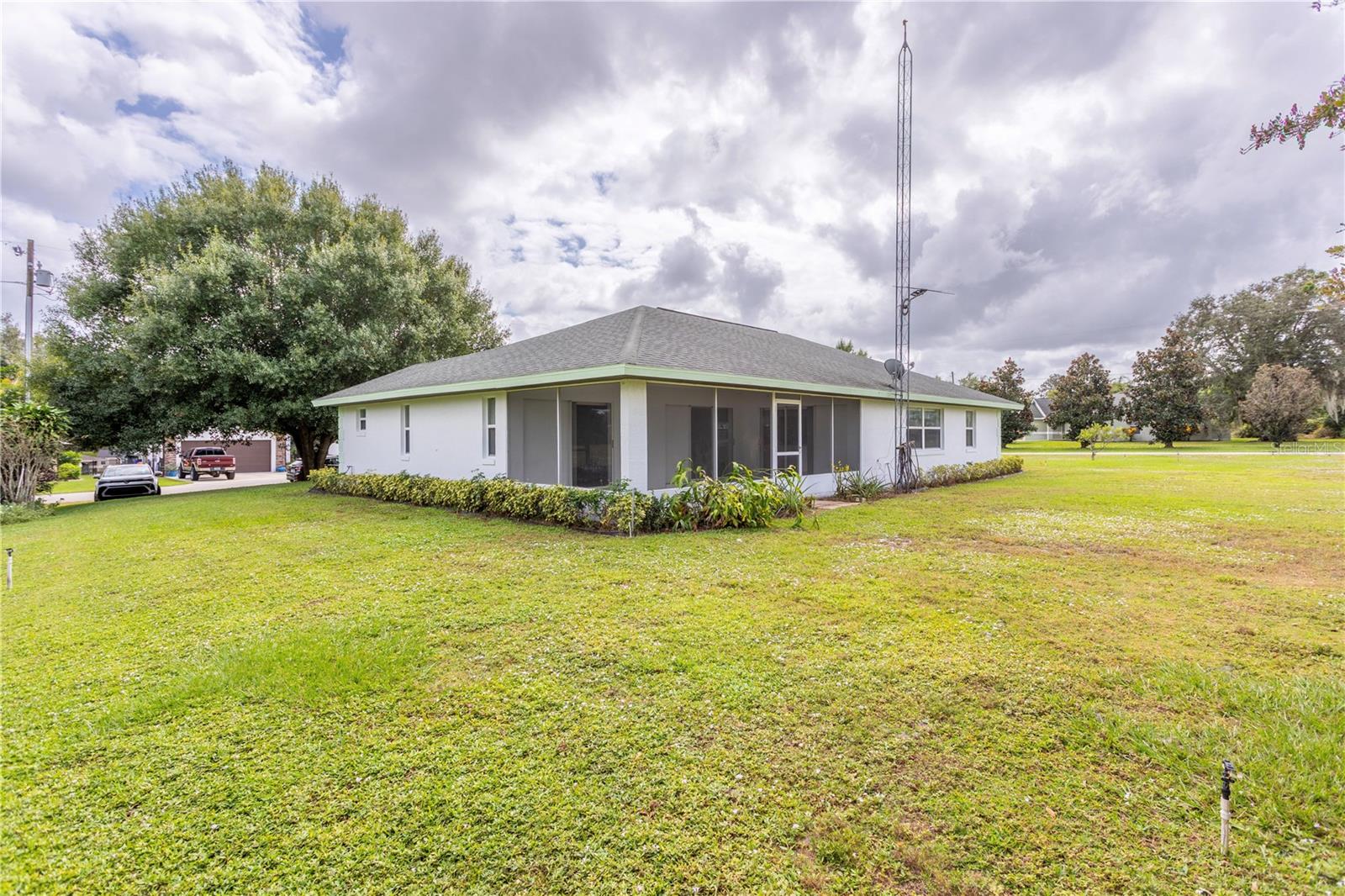 Image 38 of 45 For 306 Waterway Avenue Nw