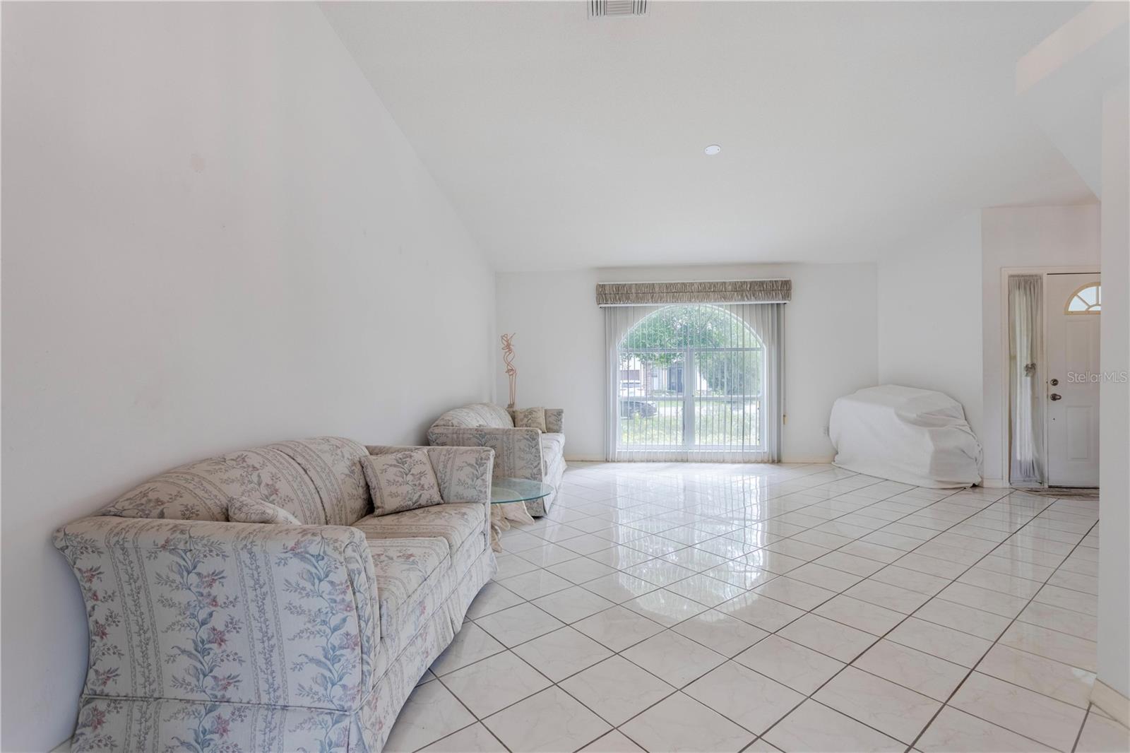 Image 6 of 45 For 306 Waterway Avenue Nw