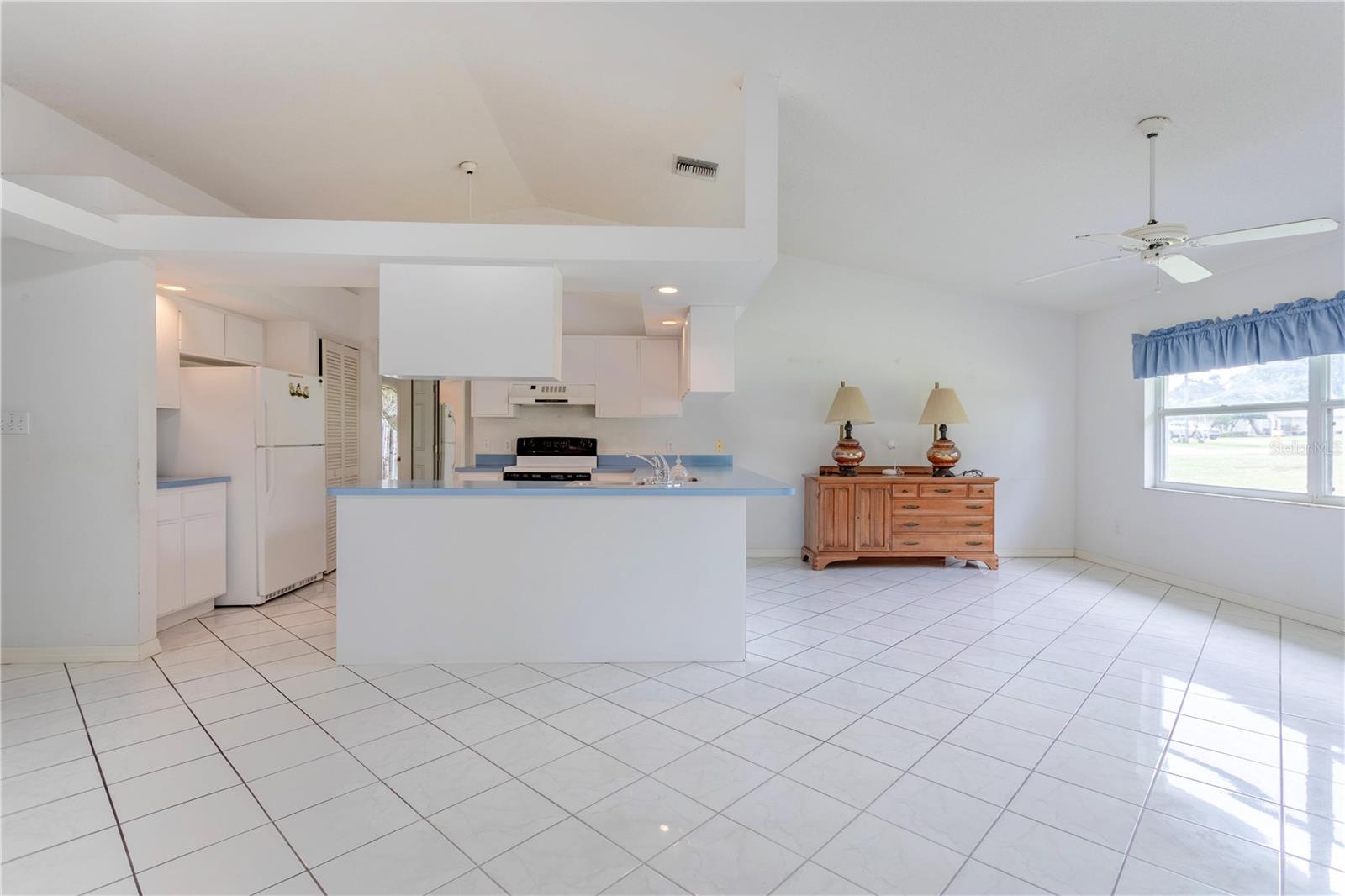 Image 7 of 45 For 306 Waterway Avenue Nw