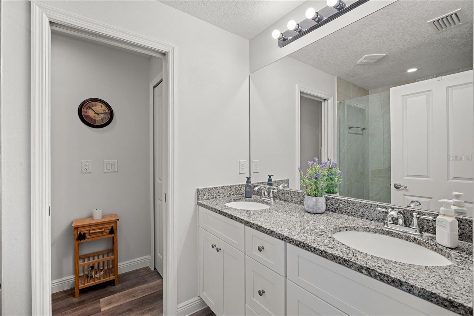 Image 12 of 27 For 5275 Holden Road